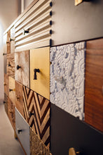 Učitajte sliku u preglednik galerije, Komoda Dhaval 2-4 DR 150 cm