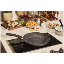 Učitajte sliku u preglednik galerije, Ballarini tava Vipiteno 28 cm