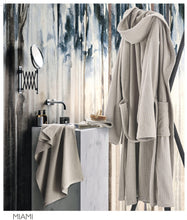 Učitajte sliku u preglednik galerije, Set peškira Miami - GianFranco Ferrari 40x60+60x100 cm