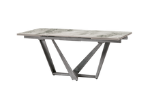 Učitajte sliku u preglednik galerije, Trpezarijski sto Priamo 160 cm