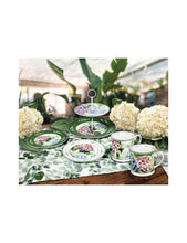 Učitajte sliku u preglednik galerije, Šolja Flora Brandani bijela pozadina 9x9h cm