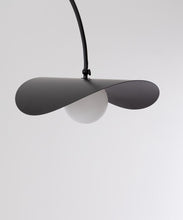 Učitajte sliku u preglednik galerije, Lampa Weert Nero 226h cm