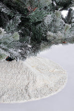 Učitajte sliku u preglednik galerije, Ukrasni pokrivač baze jelke Wolly Avorio 90 cm
