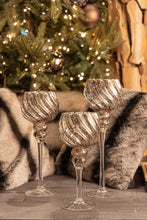 Učitajte sliku u preglednik galerije, Svijećnjak Isabell Calice bronza M
