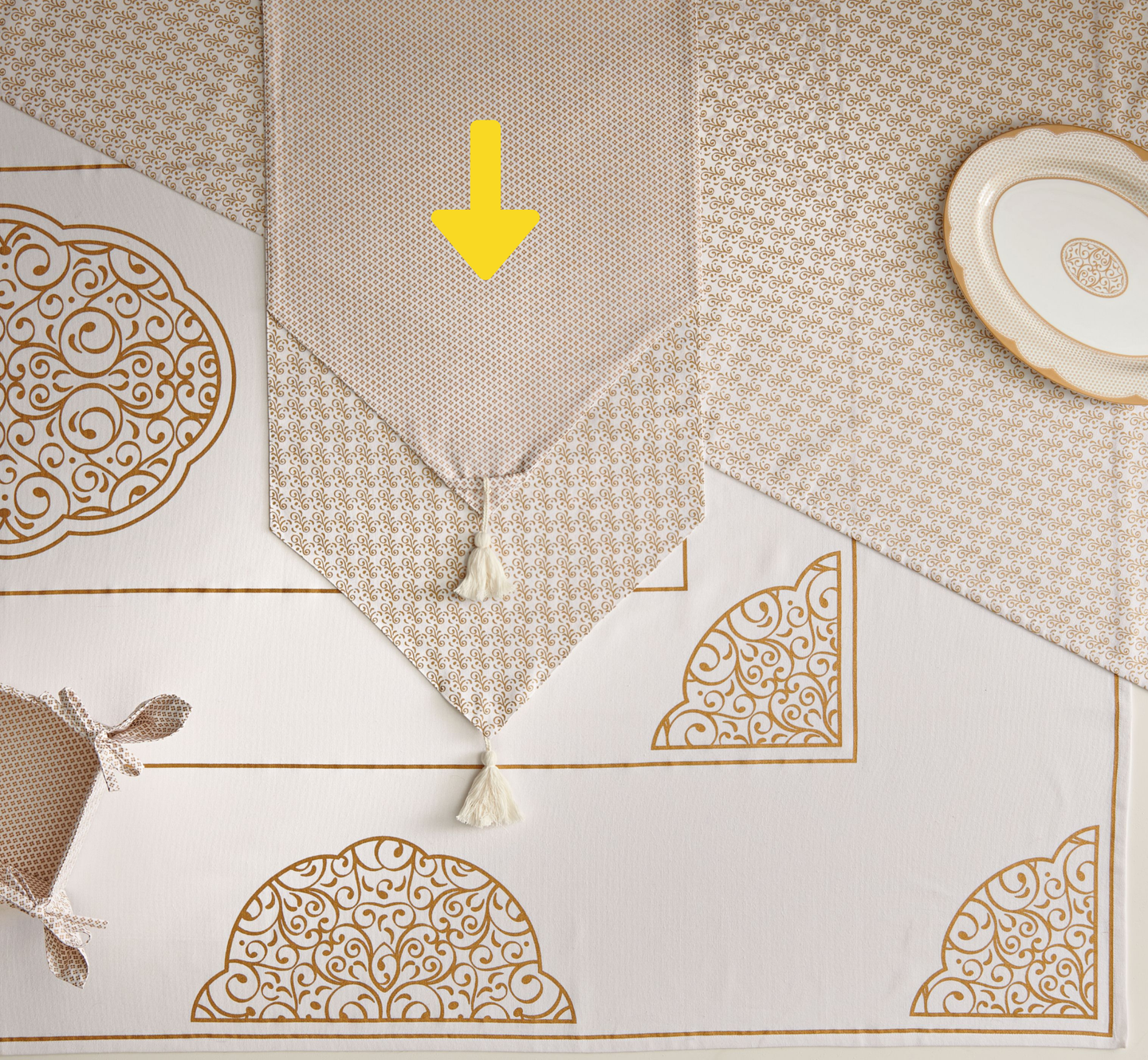 Nadstolnjak Golden Eye 45x140cm