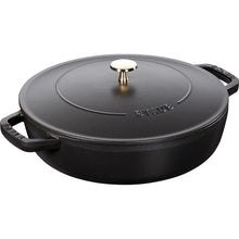 Učitajte sliku u preglednik galerije, Šerpa od lijevanog željeza Staub Chistera 28 cm crna
