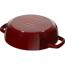 Učitajte sliku u preglednik galerije, Šerpa od lijevanog željeza Staub Chistera 24 cm crvena
