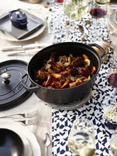 Učitajte sliku u preglednik galerije, Cocotte lonac od lijevanog željeza Staub 29 cm ovalni sivi
