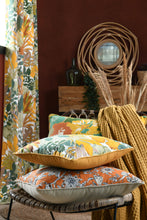 Učitajte sliku u preglednik galerije, Dekorativni jastuk Salvador 45x45 cm
