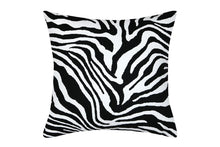 Učitajte sliku u preglednik galerije, Dekorativna jastučnica Zebra 40x40 cm
