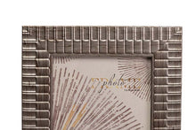 Učitajte sliku u preglednik galerije, Foto ram stripe colors 13x18 cm
