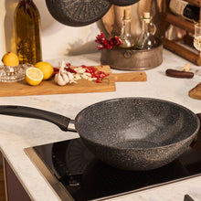 Učitajte sliku u preglednik galerije, Ballarini wok tava Vipiteno keramika 28 cm
