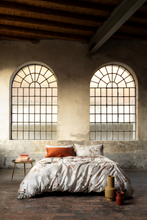 Učitajte sliku u preglednik galerije, Posteljina Cogal -Emily 191 SATEN double
