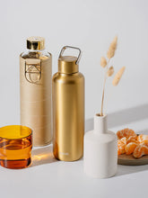 Učitajte sliku u preglednik galerije, Equa termo boca Timeless zlatna 600 ml
