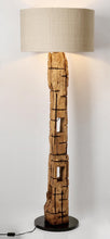 Učitajte sliku u preglednik galerije, Podna lampa Kleta bež 143h cm
