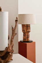 Učitajte sliku u preglednik galerije, Stona lampa Kleta bež 53h cm
