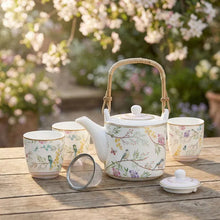 Učitajte sliku u preglednik galerije, Set čajnik 600 ml sa infuzerom i 2 šolje 160 ml Birds Melody u poklon kutiji
